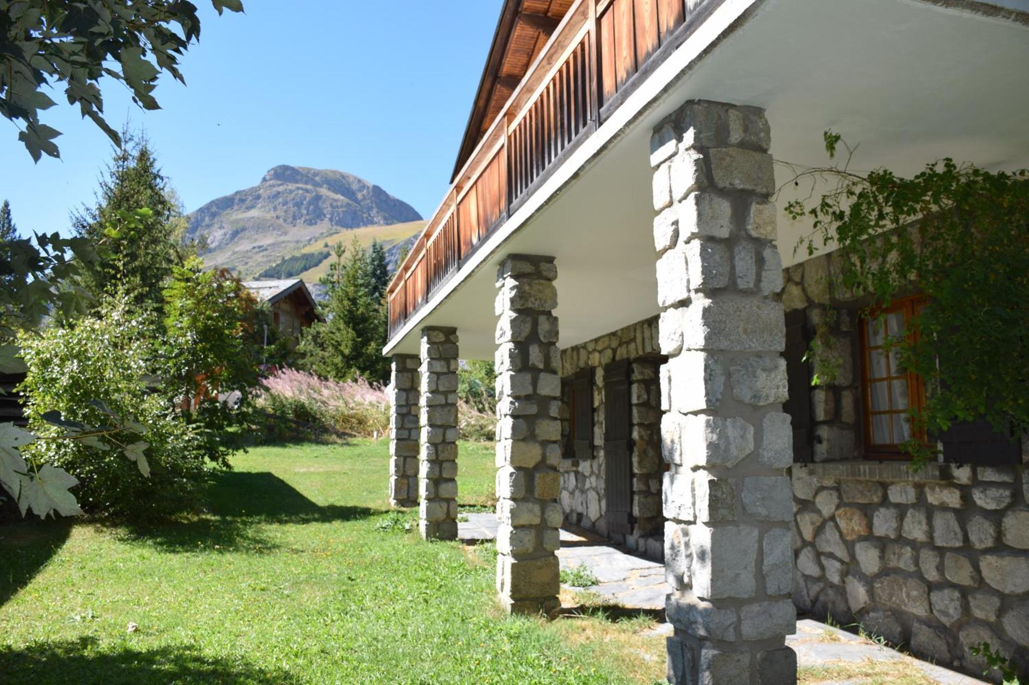 Chalet L Olan 15P Emplacement Exceptionnel Grand Terrain เลส์เดอซาลป์ ภายนอก รูปภาพ
